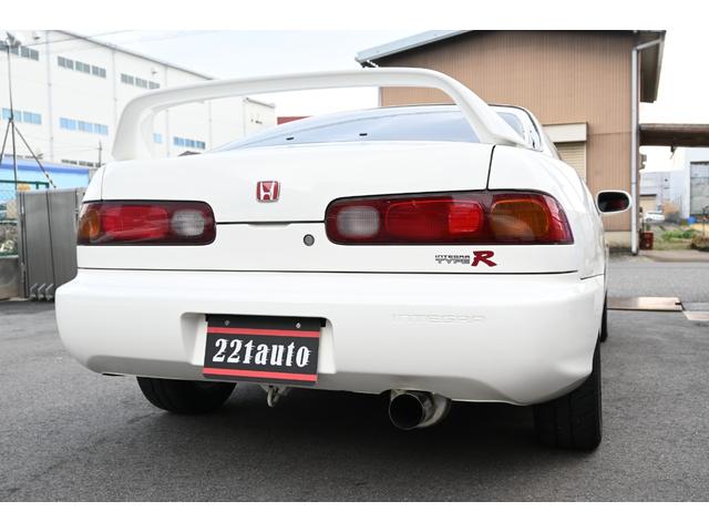 1996 Honda Integra Type R (DC2) — White - Image 8