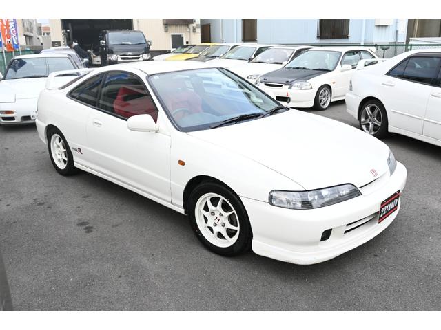 1996 Honda Integra Type R (DC2) — White - Image 14