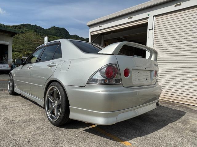 2000 Toyota Altezza (SXE10) — Silver Metallic - Image 7
