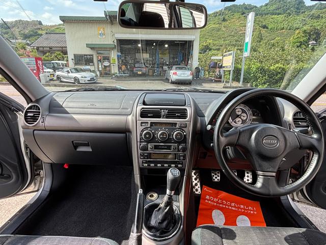2000 Toyota Altezza (SXE10) — Silver Metallic - Image 9
