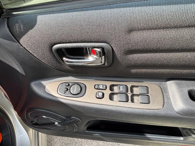 2000 Toyota Altezza (SXE10) — Silver Metallic - Image 26