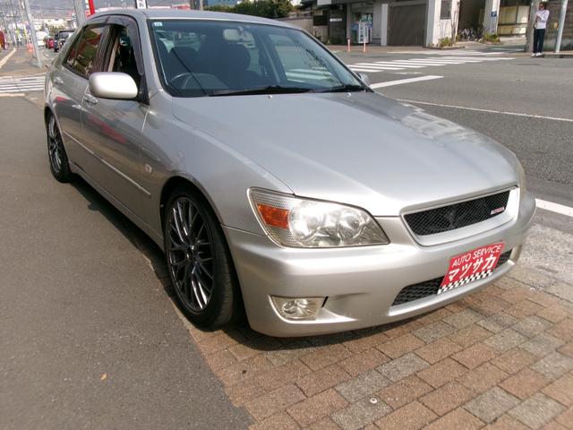 2000 Toyota Altezza RS200 Z Edition (SXE10) — Silver - Image 3