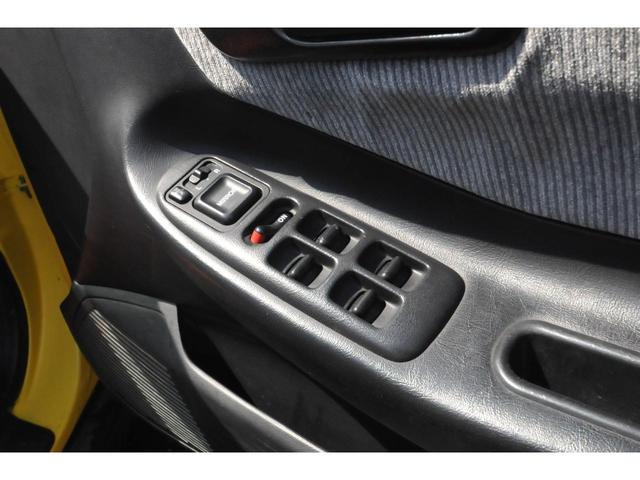 1995 Honda Integra XI-G (DB6) — Yellow - Image 18