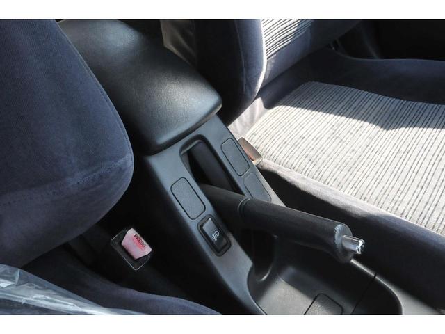 1995 Honda Integra XI-G (DB6) — Yellow - Image 34