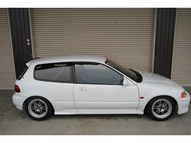 1991 Honda Civic SiR-II (EF9) — White - Image 6