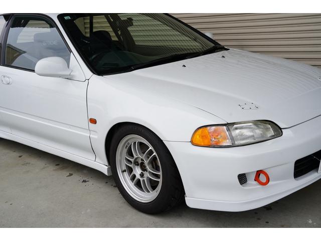1991 Honda Civic SiR-II (EF9) — White - Image 12