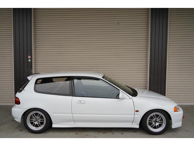 1991 Honda Civic SiR-II (EF9) — White - Image 13