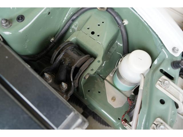 1991 Honda Civic SiR-II (EF9) — White - Image 27