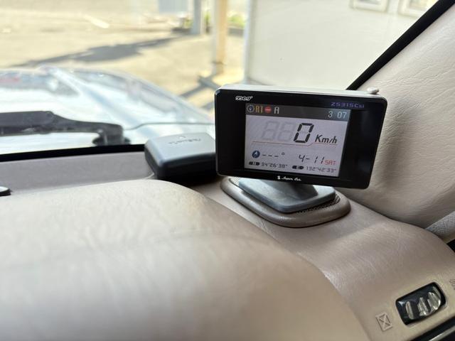 1999 Toyota Land Cruiser Prado TX (RZJ95W) — Pearl White - Image 22