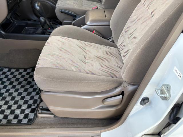 1999 Toyota Land Cruiser Prado TX (RZJ95W) — Pearl White - Image 41