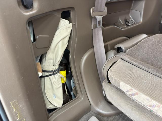 1999 Toyota Land Cruiser Prado TX (RZJ95W) — Pearl White - Image 60