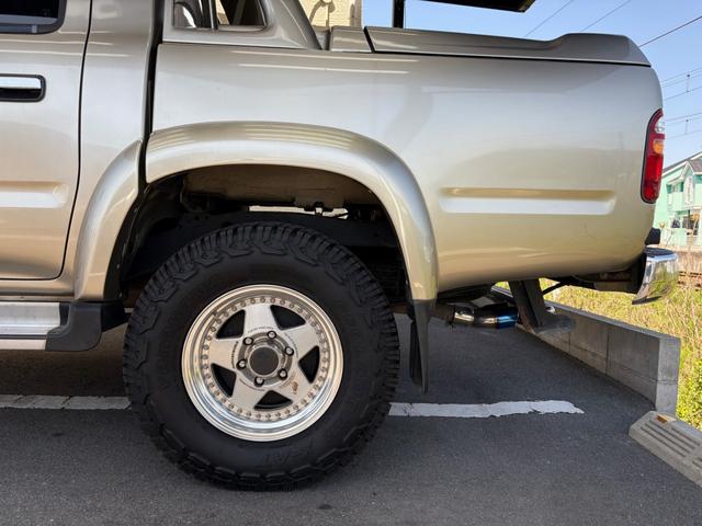 2003 Toyota Hilux Sports Pickup Double Cab (RZN169H) — Gold - Image 11