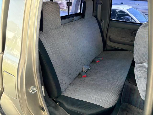 2003 Toyota Hilux Sports Pickup Double Cab (RZN169H) — Gold - Image 45