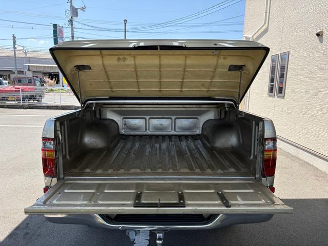 2003 Toyota Hilux Sports Pickup Double Cab (RZN169H) — Gold - Image 54