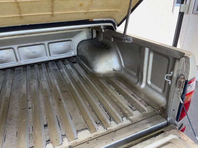 2003 Toyota Hilux Sports Pickup Double Cab (RZN169H) — Gold - Image 56