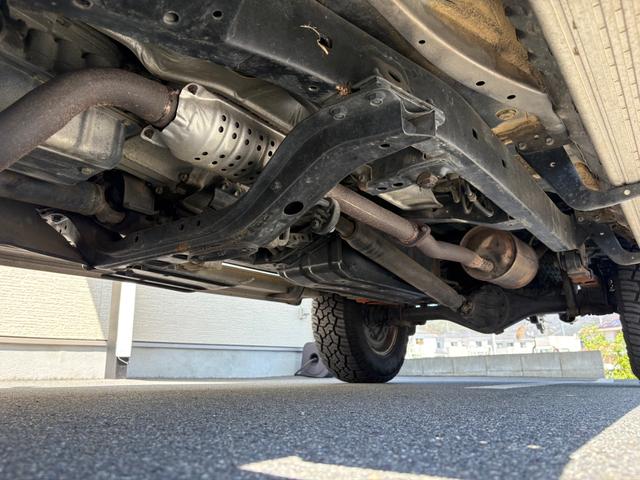 2003 Toyota Hilux Sports Pickup Double Cab (RZN169H) — Gold - Image 67