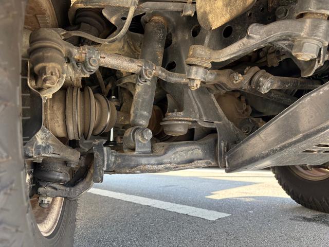 2003 Toyota Hilux Sports Pickup Double Cab (RZN169H) — Gold - Image 70