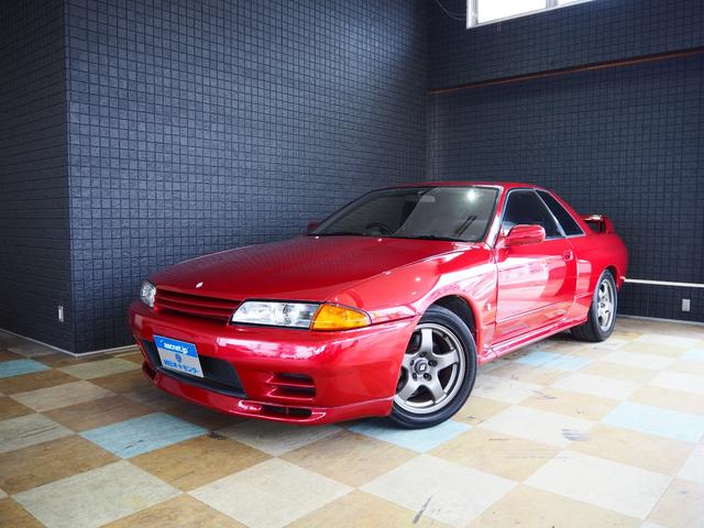 1992 Nissan Skyline GT-R (BNR32) — Red - Image 1