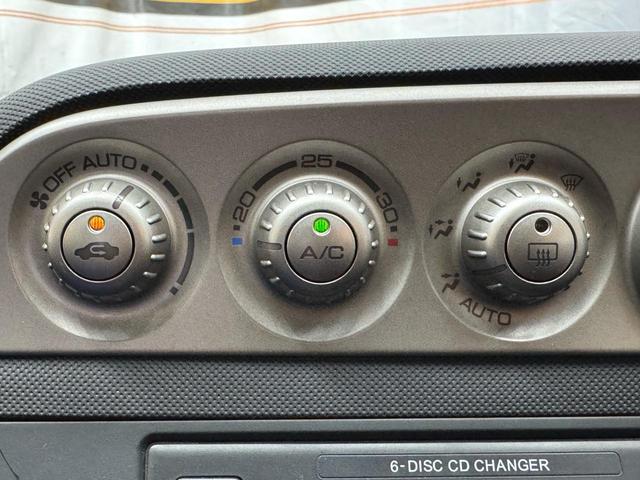 2002 Honda Integra Type R (DC5) — Blue - Image 29