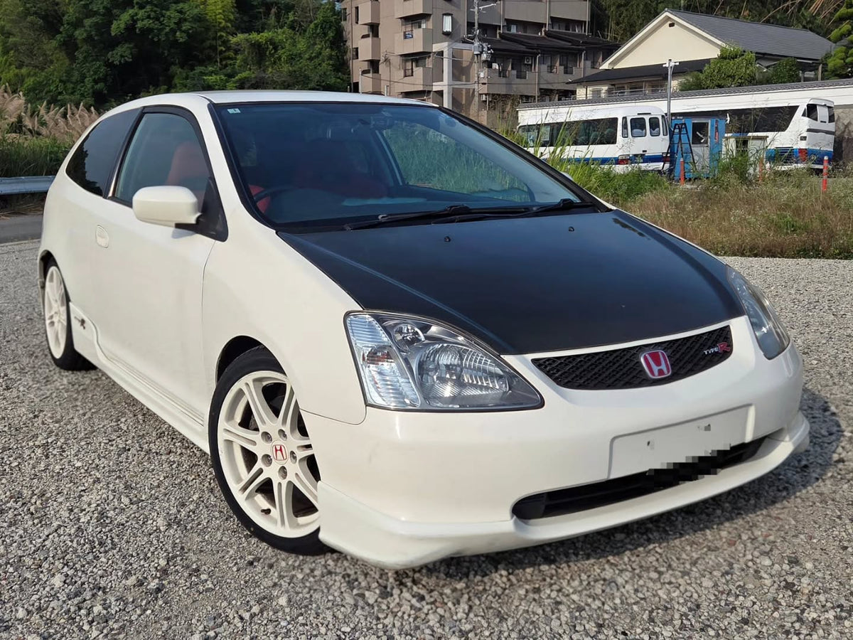 2002 Honda Civic Type R (EP3) — Championship White - Image 1