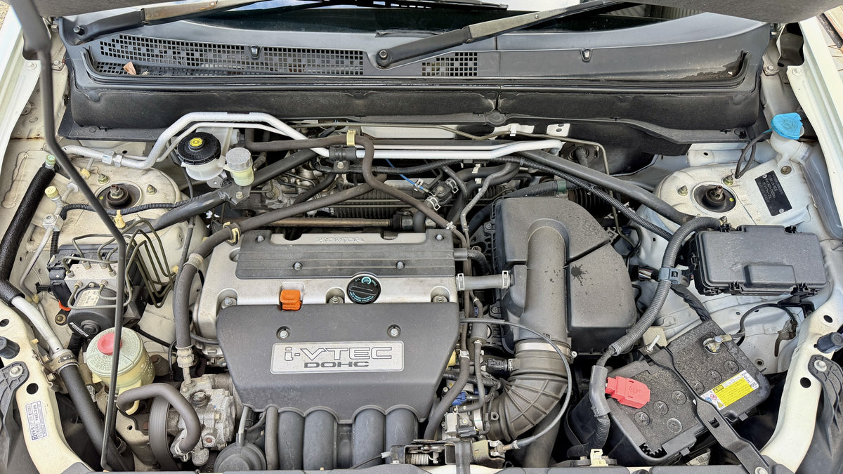 2003 Honda CR-V Performer iL (RD5) — White - Image 35