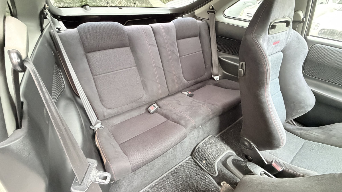 1995 Honda Integra Type R (DC2) — Championship White - Image 12