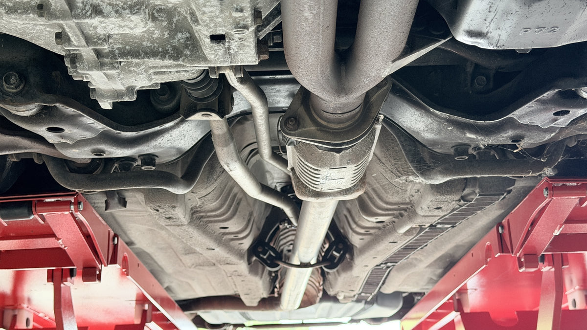 1995 Honda Integra Type R (DC2) — Championship White - Image 28